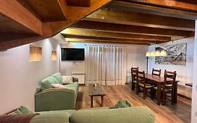 Arties Luxury Apartments Con Gran Jardin Comunitario